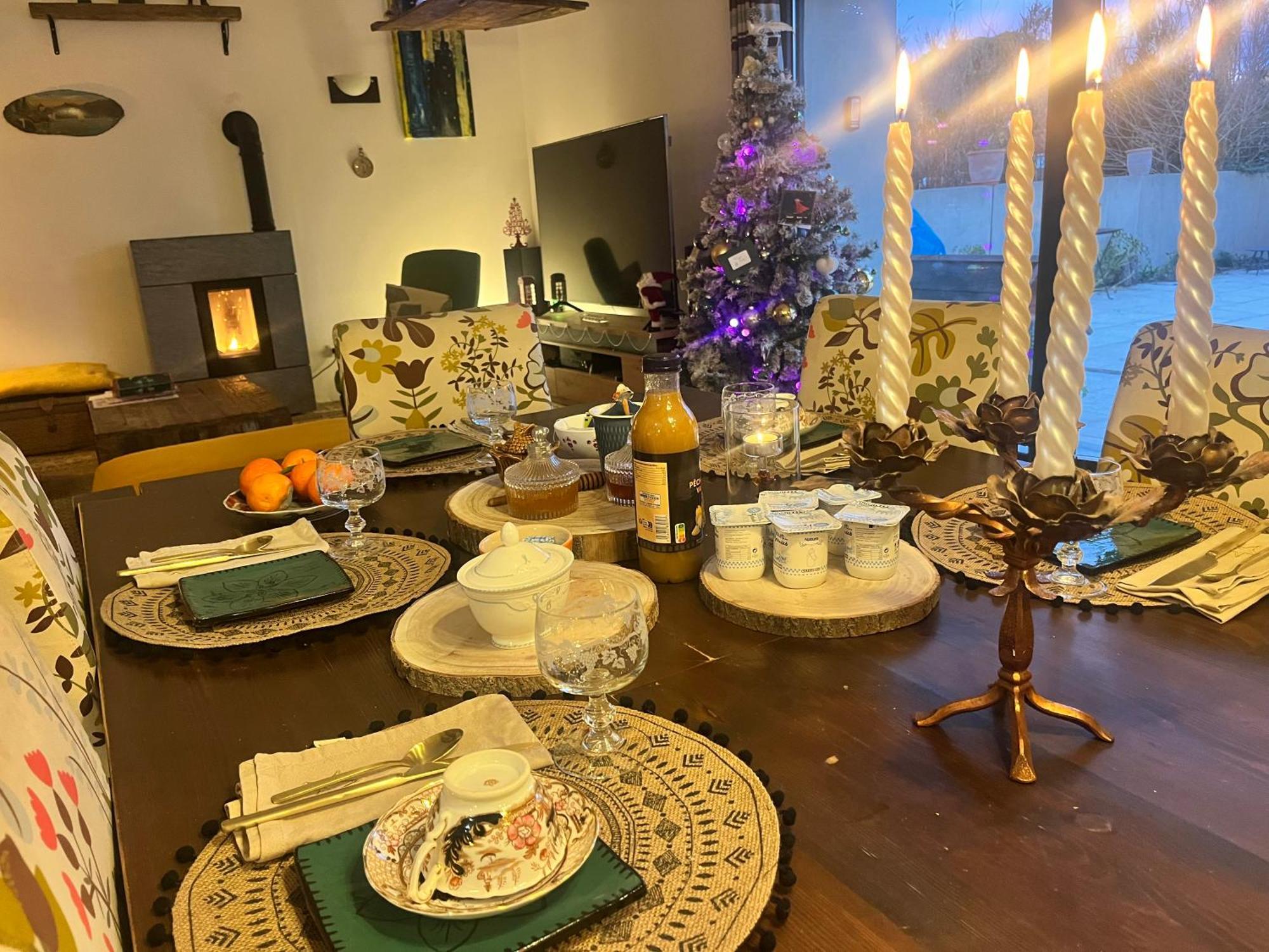 Le Marronnier Bed & Breakfast Saint-Genies-de-Fontedit Eksteriør bilde